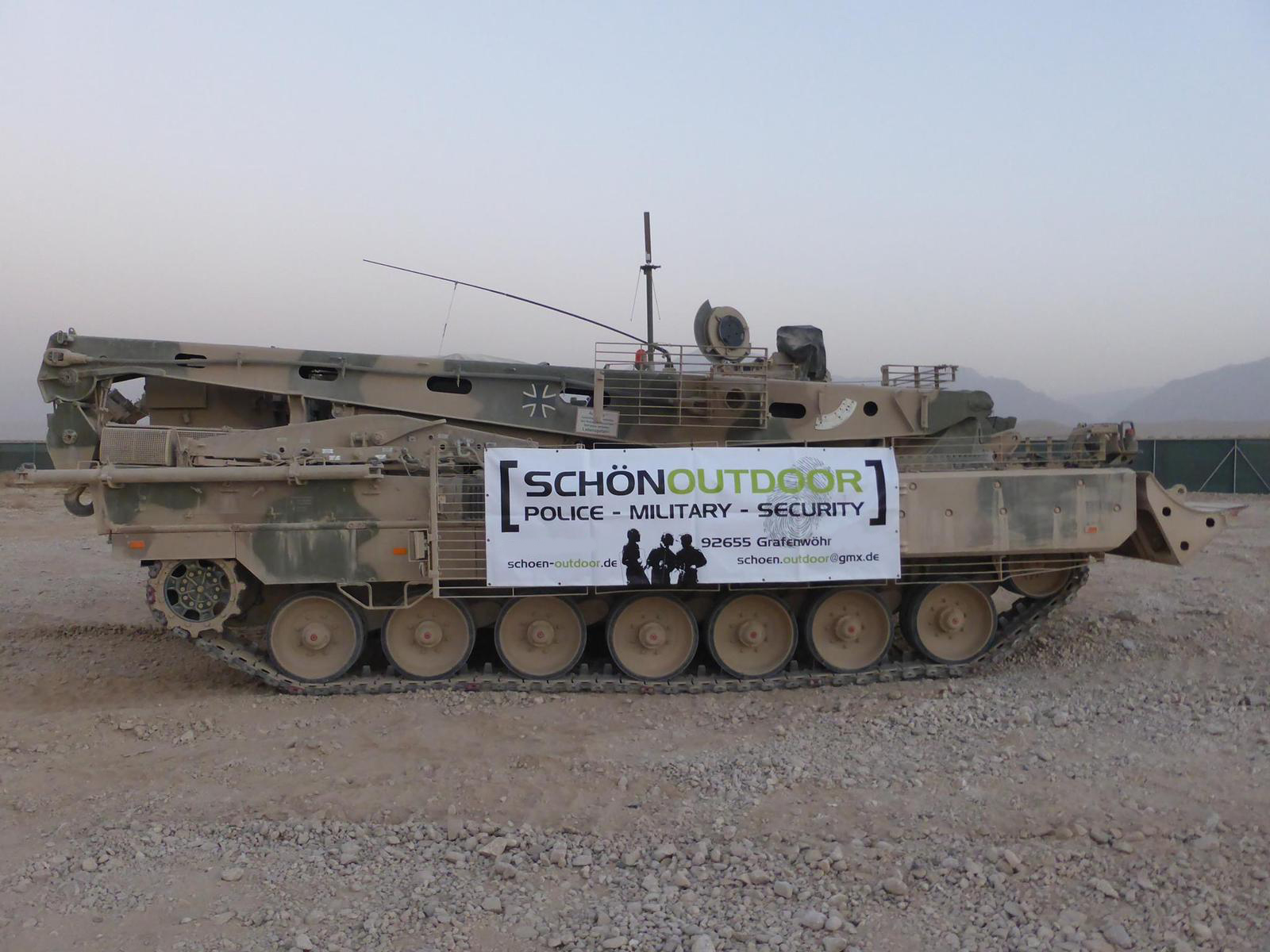Schoen Outdoor Panzer