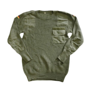 BW Pullover Original neuwertig- oliv